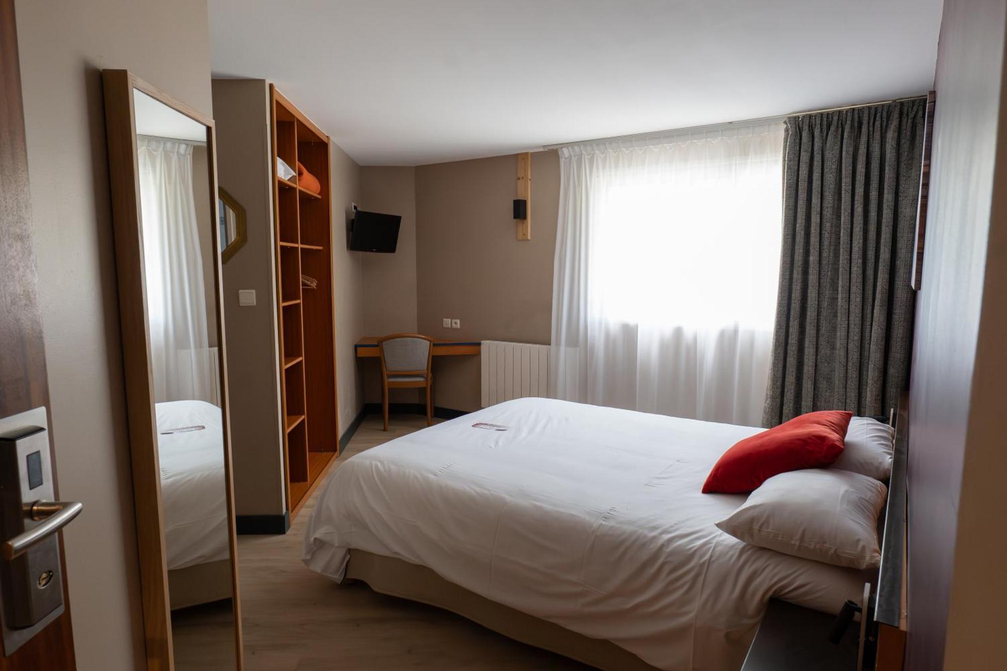 Hotel Les Arches Saint-Lary-Soulan Ngoại thất bức ảnh